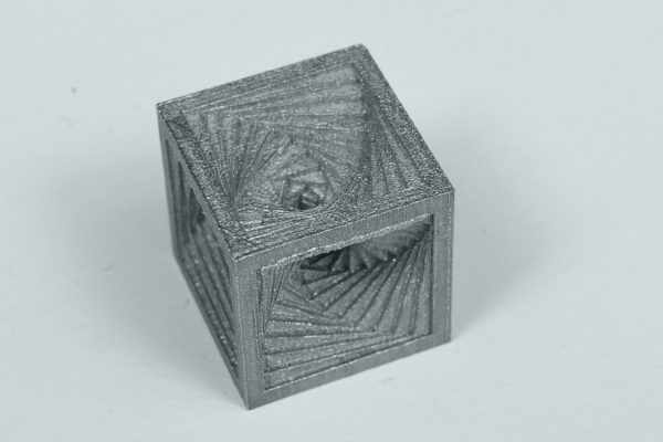 XACT金属3D印刷立方体